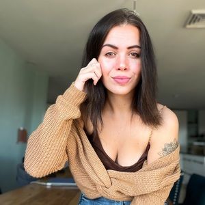 Meet your Posher, Lucie